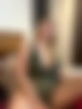 madamlillyrose's Live Sex Cam Show