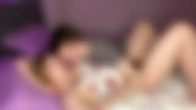 julielourens' Live Sex Cam Show