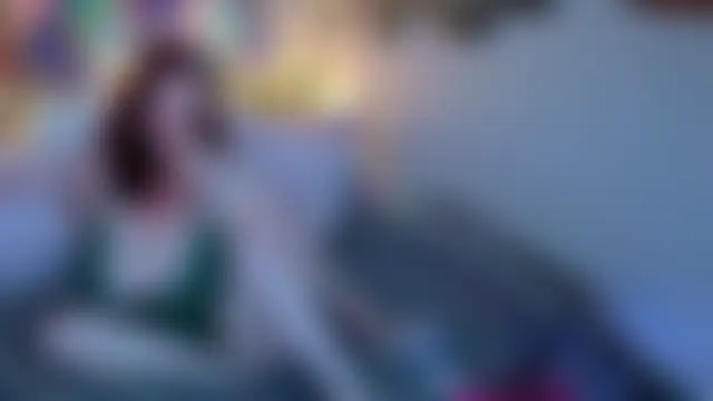 Scarlett2372's Live Sex Cam Show