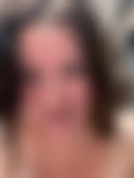 RealWoman84's Live Sex Cam Show