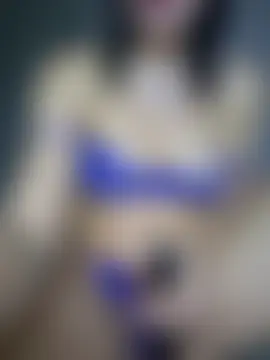 amalia202555's Live Sex Cam Show