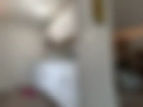 Snowbunnycake_131's Webcam Show