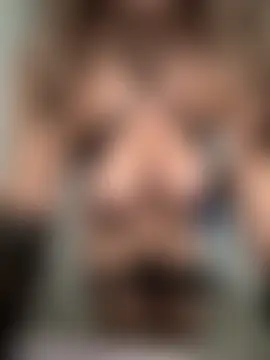 Sienna_wess' Live Sex Cam Show