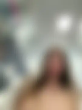 DoriDeluxe66's Live Sex Cam Show