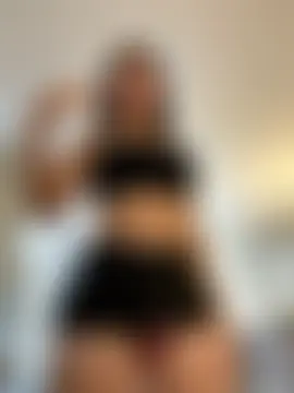 Alyshanon18's Webcam Show