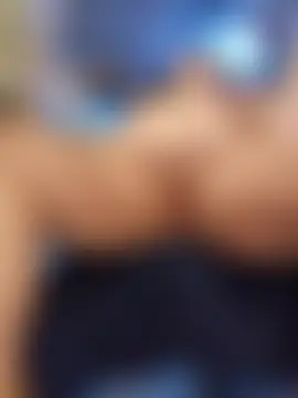 Love86Emily's Live Sex Cam Show