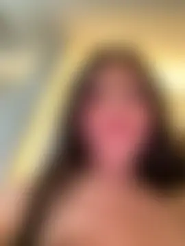 Alyshanon18's Webcam Show