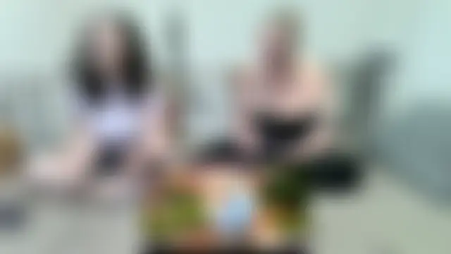 ShyAndHappyCdns' Webcam Show