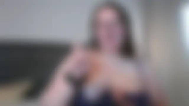 FantasyWifeBri's Webcam Show