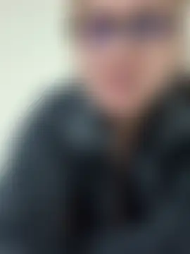 Eelleen's Live Sex Cam Show