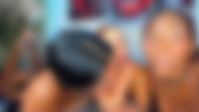 madams_worker's Live Sex Cam Show