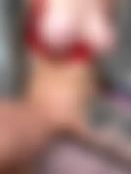 mc-Olivia's Webcam Show