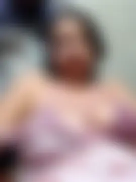 room_24funn's Webcam Show