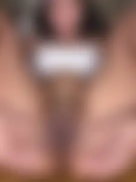 Kiki_hammyy's Webcam Show