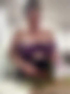 violetaurora95's Live Sex Cam Show