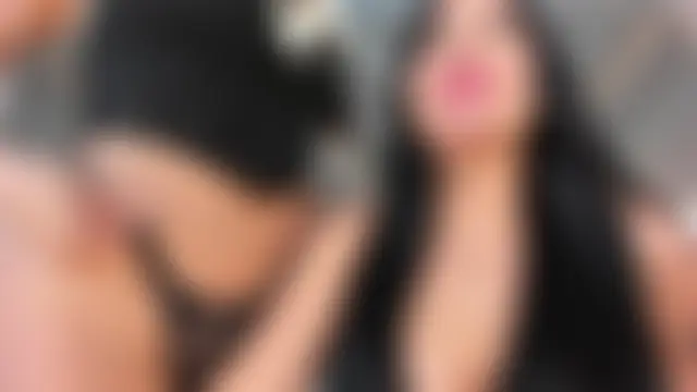 emperatriz_reyes' Webcam Show