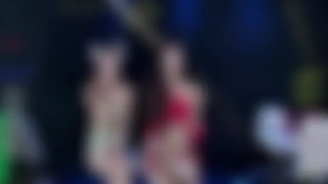 RXT-02's Live Sex Cam Show