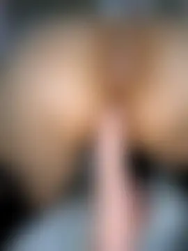 Lixxi_hotass' Live Sex Cam Show