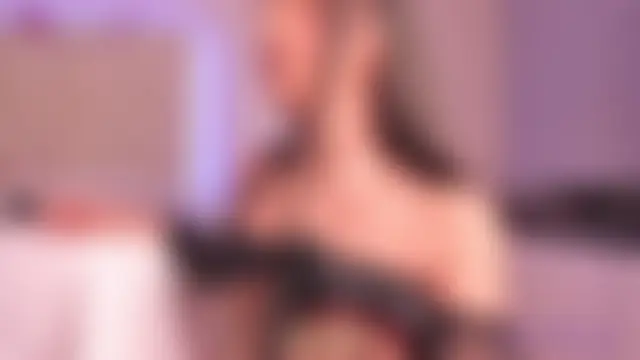 giselle_js' Live Sex Cam Show