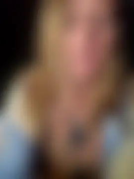 SheIsSomething's Live Sex Cam Show