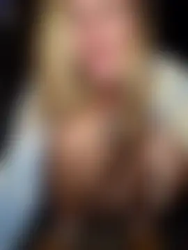 SheIsSomething's Webcam Show