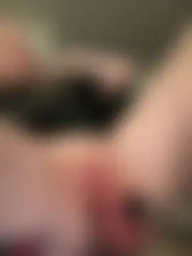 seeunexttuesday's Live Sex Cam Show