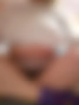 Isabellaa04's Live Sex Cam Show