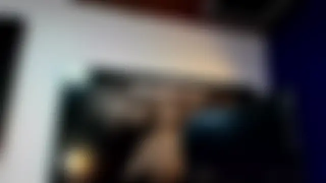 king_falconer's Webcam Show