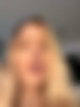 Adelina0001's Live Sex Cam Show