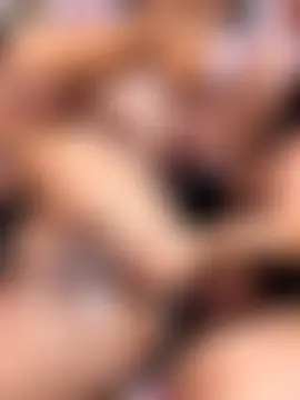 Suyin_squirt22's Webcam Show