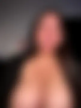 BustiBunny69's Webcam Show