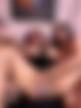 Suyin_squirt22's Webcam Show