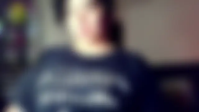 kimmiakiss22's Webcam Show