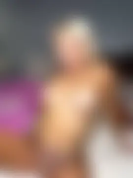 barbiedollkiley's Webcam Show