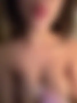 Queen_Shanuu's Webcam Show