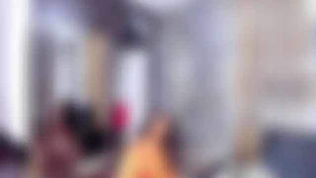 LauraSaenz01's Webcam Show