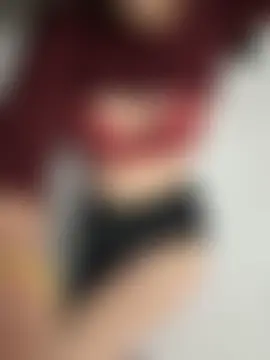 tina127's Webcam Show