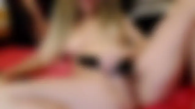 Kaaarinaa's Live Sex Cam Show