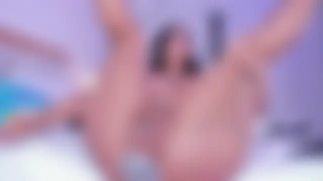 mia_hank's Webcam Show