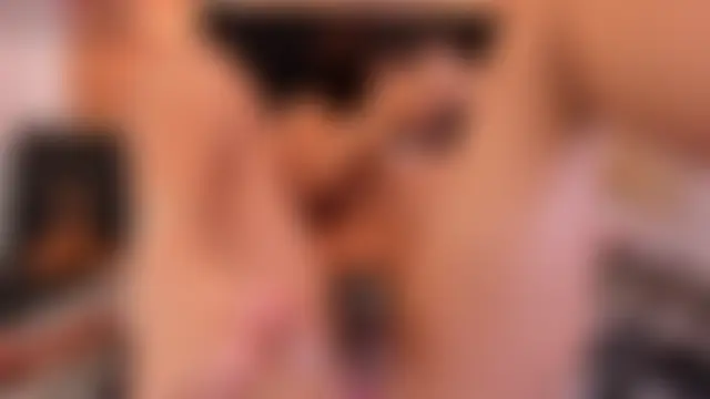 Emily_brown04's Webcam Show