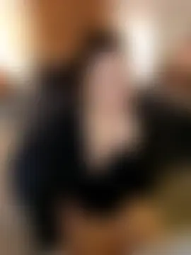 Ellie-L-Elizabeth's Live Sex Cam Show