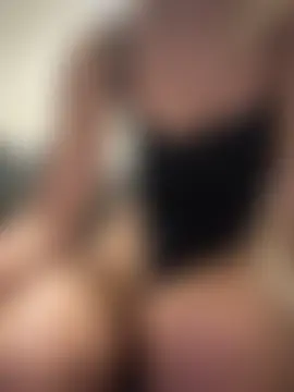 OliviaMaeBabe's Live Sex Cam Show