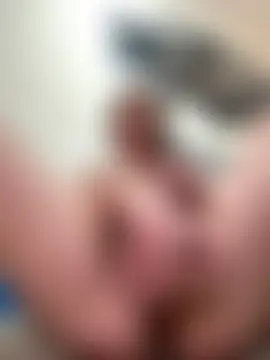 Eelleen's Live Sex Cam Show