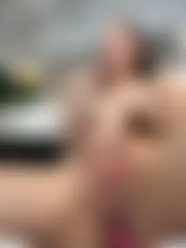 SweetieSinXXX's Webcam Show