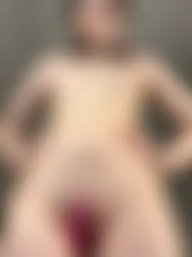 YunnaTyan's Live Sex Cam Show