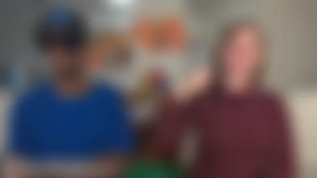 boomboomr00m's Webcam Show