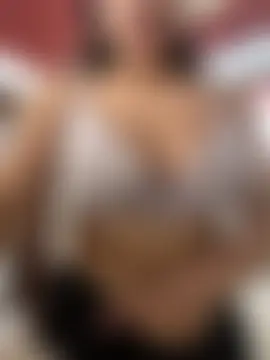 PamelaFtMia's Webcam Show