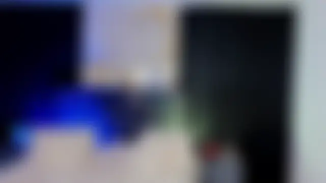 Issafoxx's Webcam Show