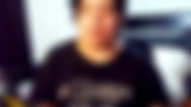 kimmiakiss22's Webcam Show