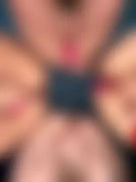 RollingGirls' Webcam Show